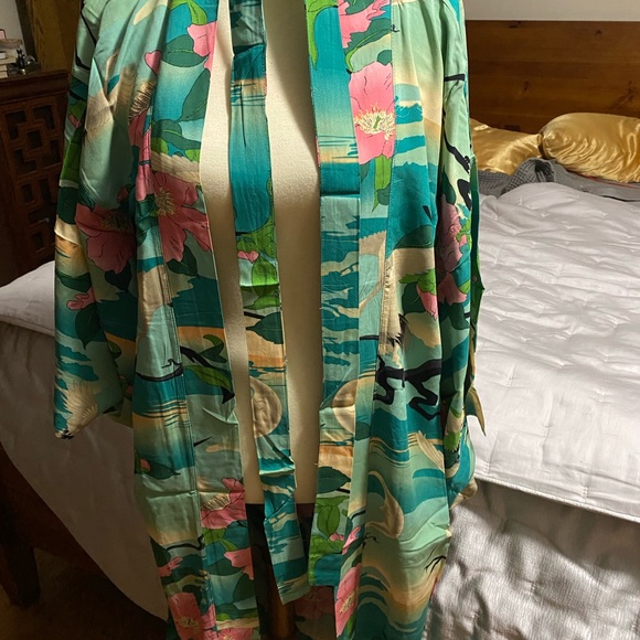 New Arrival boho Lotus kimono - Picture 9 of 9